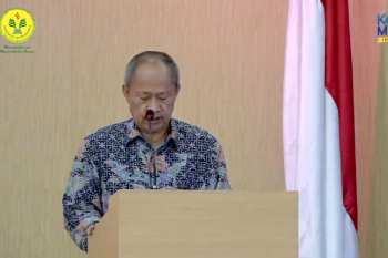 Kemendikbudristek beri beasiswa bagi siswa berprestasi PON Papua