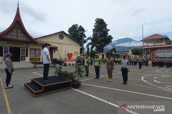 Operasi Ketupat 2021 digelar untuk antisipasi lonjakan pengunjung di Bukittinggi (Video)
