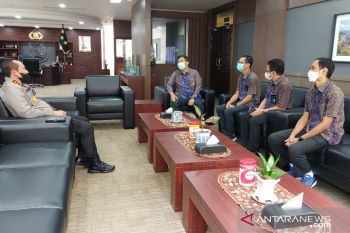 PLN siap amankan pasokan listrik Idul Fitri 1442 H, diutarakan saat audensi ke Kapolda