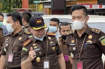 Bupati Kuansing diperiksa, Kajari : Kemungkinan ada tersangka baru