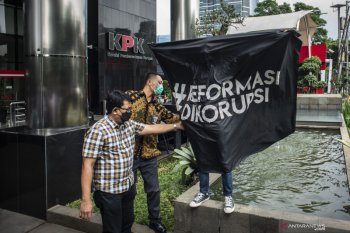 Koalisi Masyarakat Sipil desak agar Firli diuji wawasan antikorupsinya