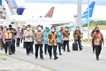 Mendagri dan Gubernur Kepri tinjau proses pemulangan PMI di Batam