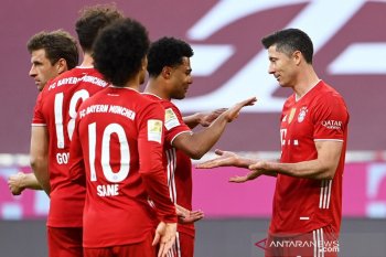 Bayern melengkapi pesta juara dengan kemenangan 6-0 atas Gladbach