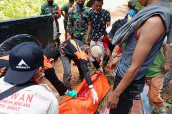 16 penambang ilegal tertimbun longsor di Solok Selatan, tujuh orang ditemukan meninggal dunia