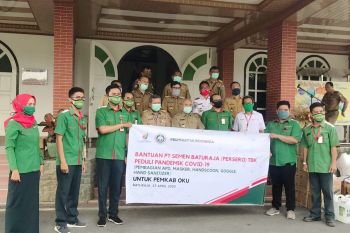Semen Baturaja salurkan dana CSR Rp10,7 miliar di Sumsel dan Lampung