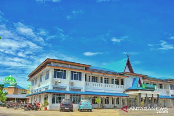 Pemda Meranti izinkan sholat Idul Fitri di halaman kantor bupati