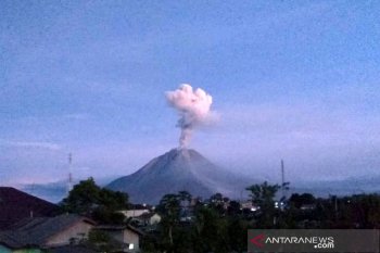 Badan Geologi memperluas radius peringatan bahaya Gunung Sinabung jadi 3 km