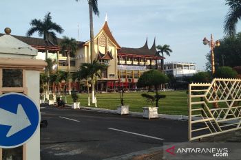 Pelaksanaan Sholat Id di Padang "bergeser" dari lapangan ke masjid dan mushalla