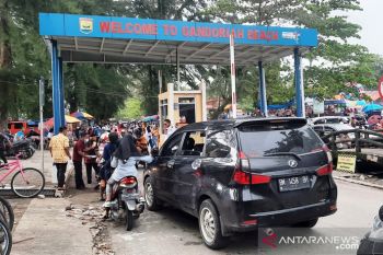 Objek wisata di Pariaman mulai ramai dikunjungi wisatawan