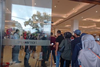 Transmart Padang batasi kunjungan 3.500 orang per jam saat libur lebaran