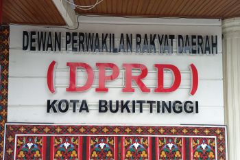 "Silaturahmi panas", DPRD nilai penyampaiannya dipotong kurang sopan, mahasiswa "Walk Out" dan tuding anggota dewan pukul meja