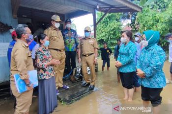 Gubernur minta inventisir data warga terdampak  banjir untuk keperluan bantuan