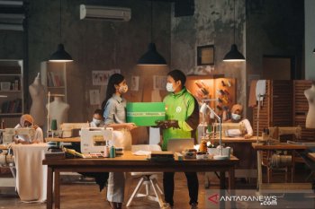Digugat Rp2 triliun, Gojek dan Tokopedia hormati proses hukum