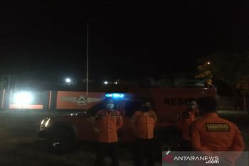 Tim SAR mencari nelayan hilang di perairan Buton Utara Sultra
