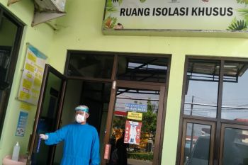 Antisipasi lonjakan kasus COVID-19, RSUD Kudus tambah ruang isolasi pasien
