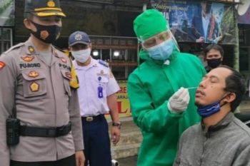 Polres Purbalingga gelar tes antigen di dua terminal bus