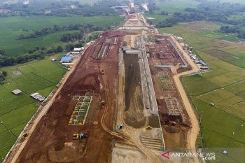Progres pembangunan kereta cepat Jakarta - Bandung
