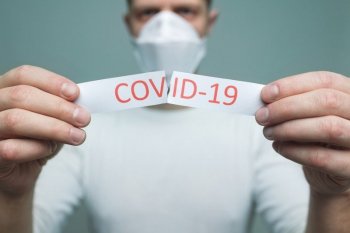 Wabah pandemi COVID-19 segera berakhir?