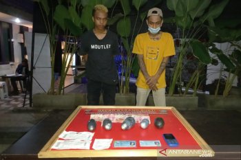 Dua pemuda selundupkan sabu dari Batam di NTB