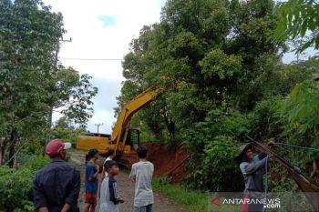 Pemkab Sinjai tingkatkan ruas jalan Karumassing-Bontokatute