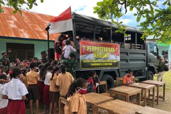Satgas RI-Timor Leste jalankan perpustakaan keliling