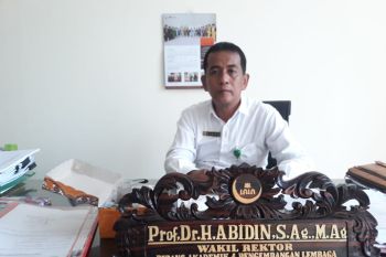 IAIN Palu dampingi  calon Maba disabilitas ikut seleksi ujian masuk