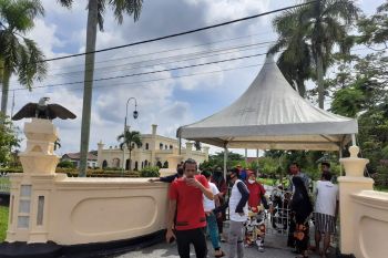 Penutupan Istana Siak kembali diperpanjang hingga waktu yang tak ditentukan