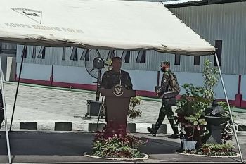 Pangdam XIII/Merdeka berikan arahan kepada Anggota Satgas Madago Raya