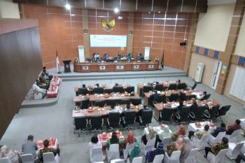 DPRD Gelar rapat paripurna Laporan Keterangan Pertanggung Jawaban Bupati Kolaka