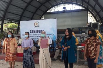 Perempuan Lintas Agama Sulteng  sepakat jadi agen perdamaian daerah