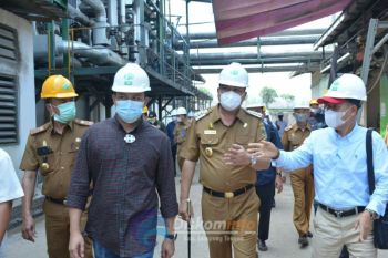 Bupati Lamandau tinjau pabrik tapioka di Lampung Tengah