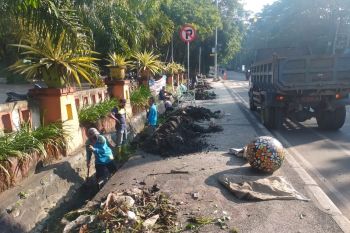 Dinas PUPR Mataram menormalisasi saluran Udayana-Pejanggik