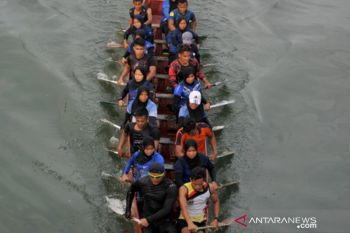 Latihan Dayung Jelang PON 2021