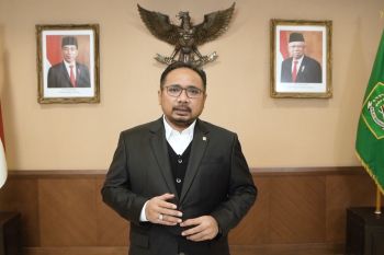 Menag berpesan pada umat Buddha agar rekatkan persaudaraan