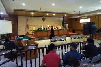 Aniaya sopir taksi, Bahar Smith dituntut penjara lima bulan