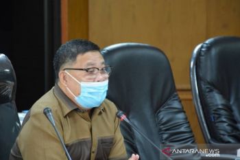 Pembatasan kerumunan di Riau dinilai dilakukan setengah hati