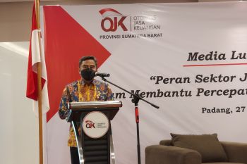 Jika nasabah kehilangan uang di rekening bank, ini pesan  OJK Sumbar