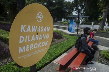 Kawasan tanpa rokok di Bandung