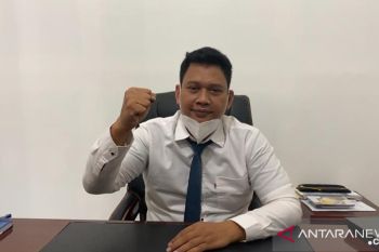 Kejari Pasbar tunggu hasil perhitungan kerugian negara dari tiga kasus dugaan korupsi