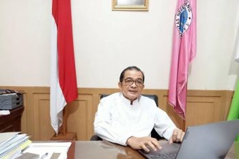 Fakultas Ekonomi UNP sukses gelar seminar internasional