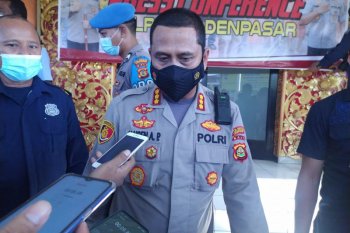 Oknum polisi ini dicopot dari jabatan akibat menganiaya pegawai klub malam