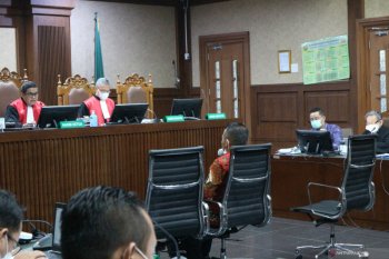 Saksi ungkap mantan Mensos Juliari kecualikan satu perusahaan untuk ditarik "fee"