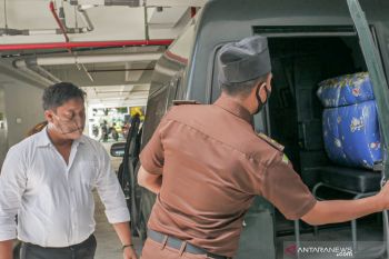 Pelaksana proyek pengadaan benih jagung di NTB diperiksa sebagai tersangka