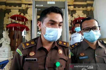 Kejaksaan tahan anak eks Sekda Buleleng terkait korupsi dan TPPU