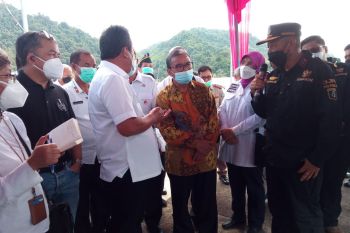 Kunjungan Menteri KP ke Sumbar dapat mempercepat ini, ujar anggota DPR-RI