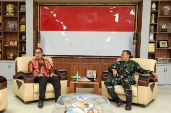 Wali Kota Makassar dan Pangdam XIV Hasauddin bahas penanganan COVID-19