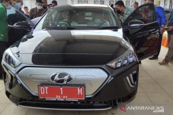 Kabupaten Konawe Utara-Sultra beralih ke kendaraan dinas listrik
