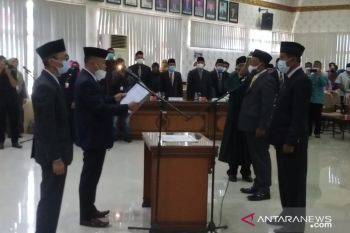 DPRD Agam gelar paripurn peresmian pemberhentian dan pengangkatan PAW anggota