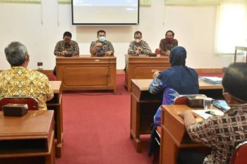 Bantul berupaya melestarikan bahasa dan sastra Indonesia Jawa