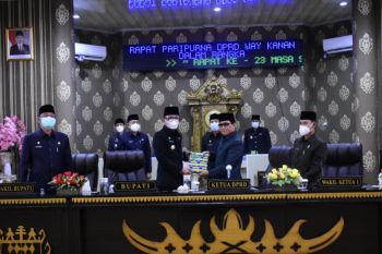 Bupati Waykanan hadiri Rapat Paripurna Raperda pertanggungjawaban APBD 2020